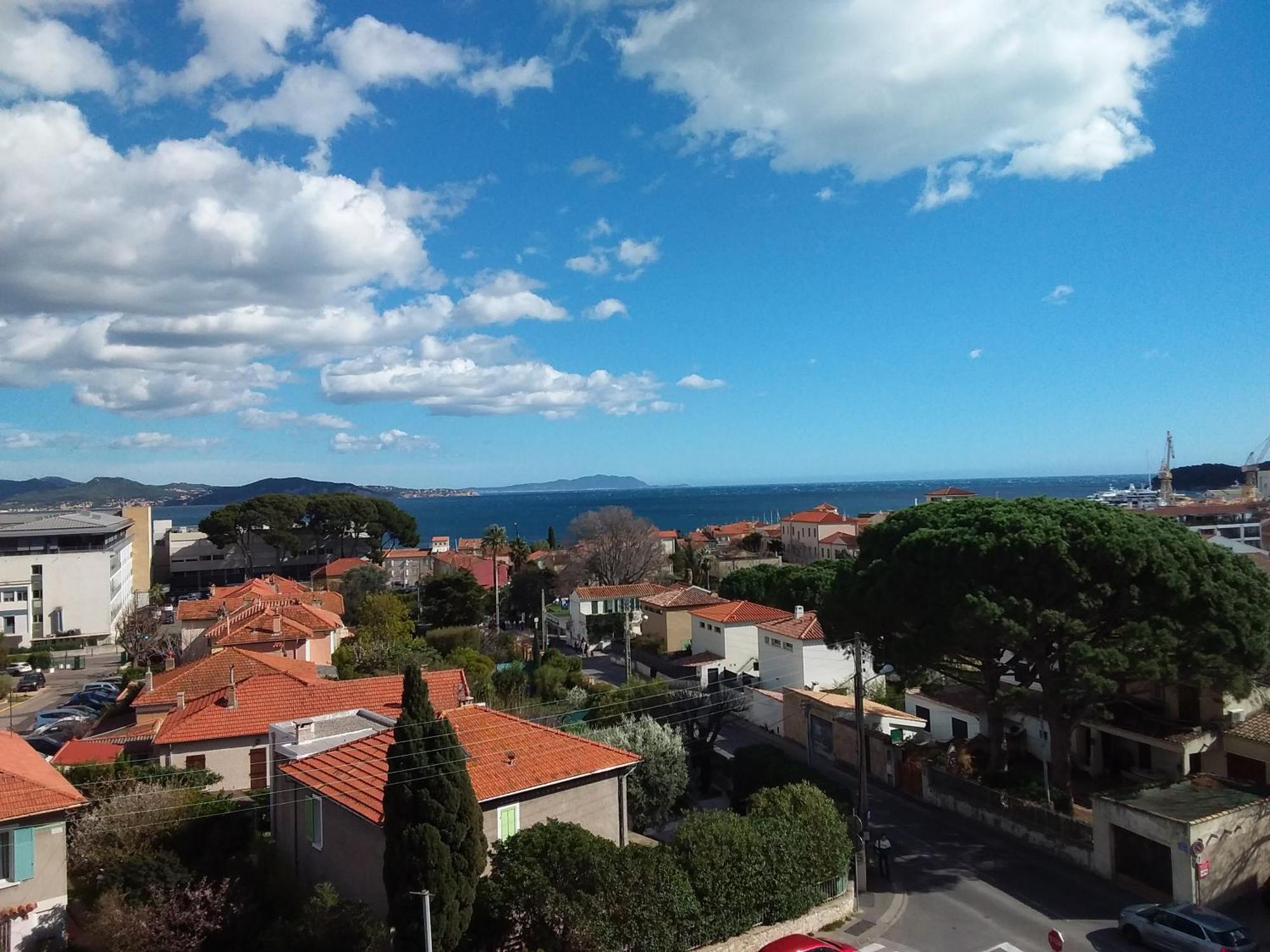 Belle Vue Mer Pour Ce T3 A La Ciotat Extérieur photo